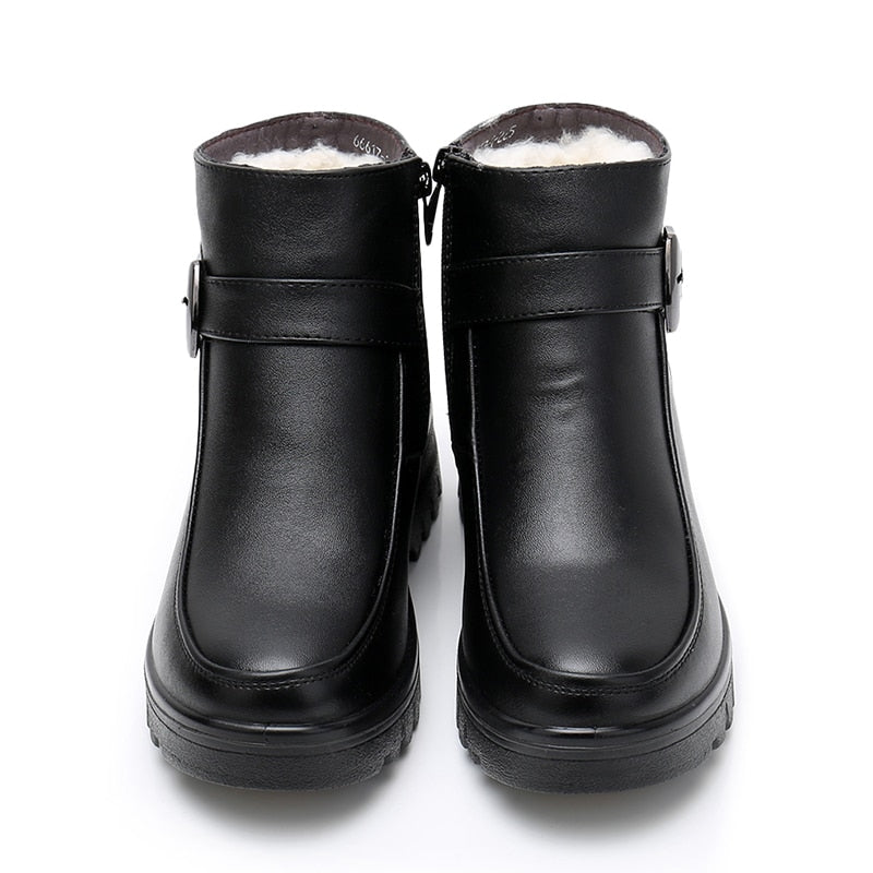 Bota Feminina Acolchoada