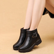 Bota Feminina Acolchoada